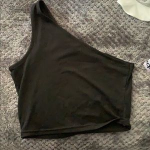 One shoulder top